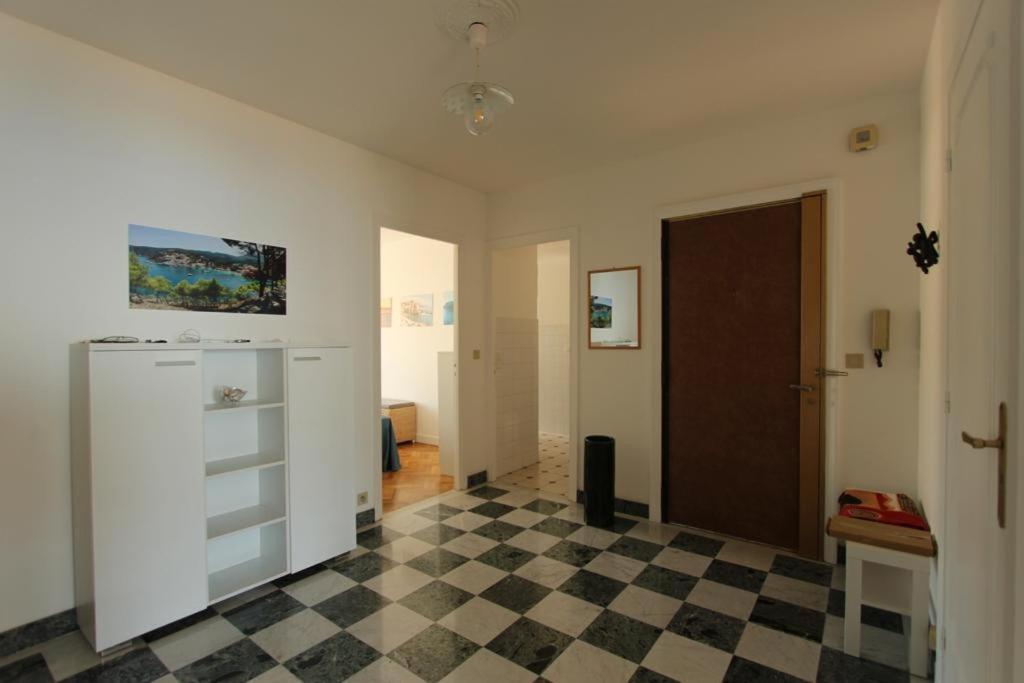 Appartement Front De Mer - Promenade Des Anglais Nicea Zewnętrze zdjęcie