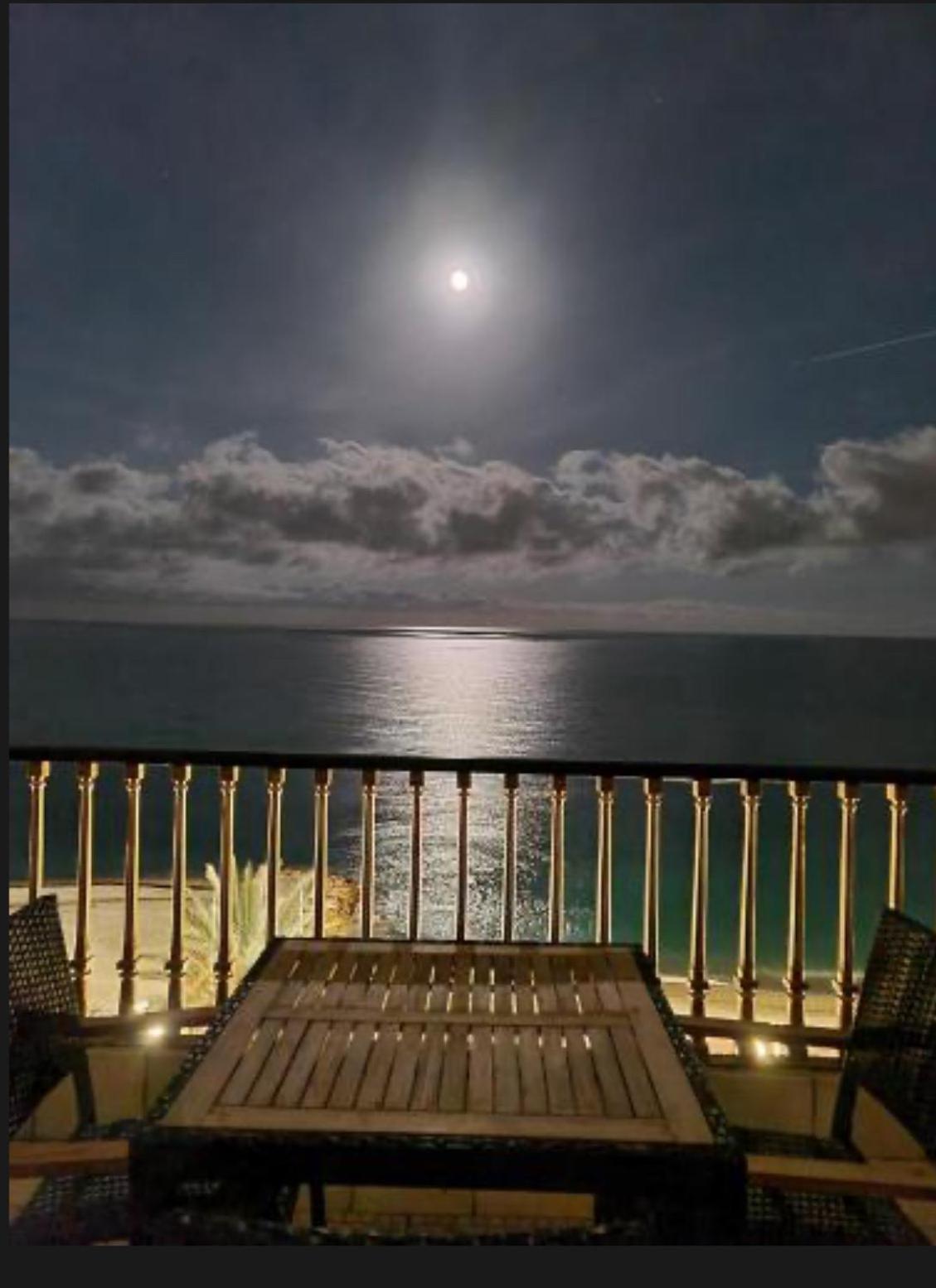 Appartement Front De Mer - Promenade Des Anglais Nicea Zewnętrze zdjęcie